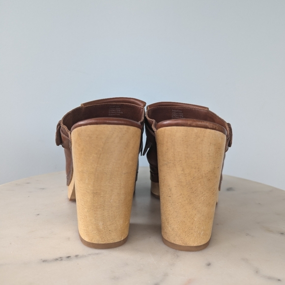Madewell Kiltie Brown Leather Fringe Clogs - Picture 11 of 12